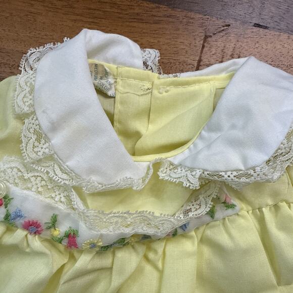 Vintage Catton Candy Baby Dress Yellow and White NEWBORN - Picture 4 of 5